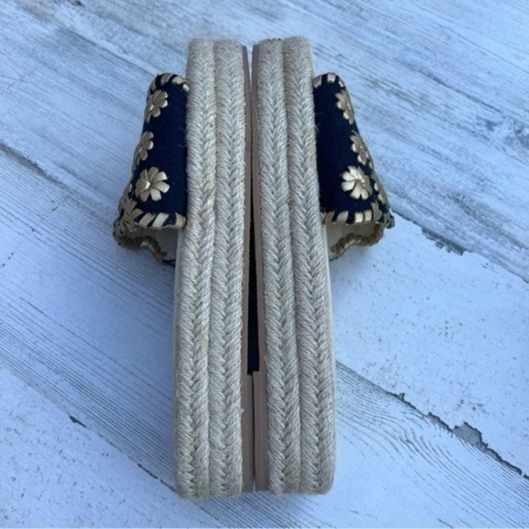 Jack Rogers Navy and Gold Sandals - Picture 7 of 13